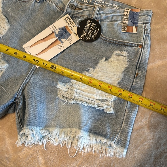 NWT DISTRESSED DENIM - Picture 8 of 8